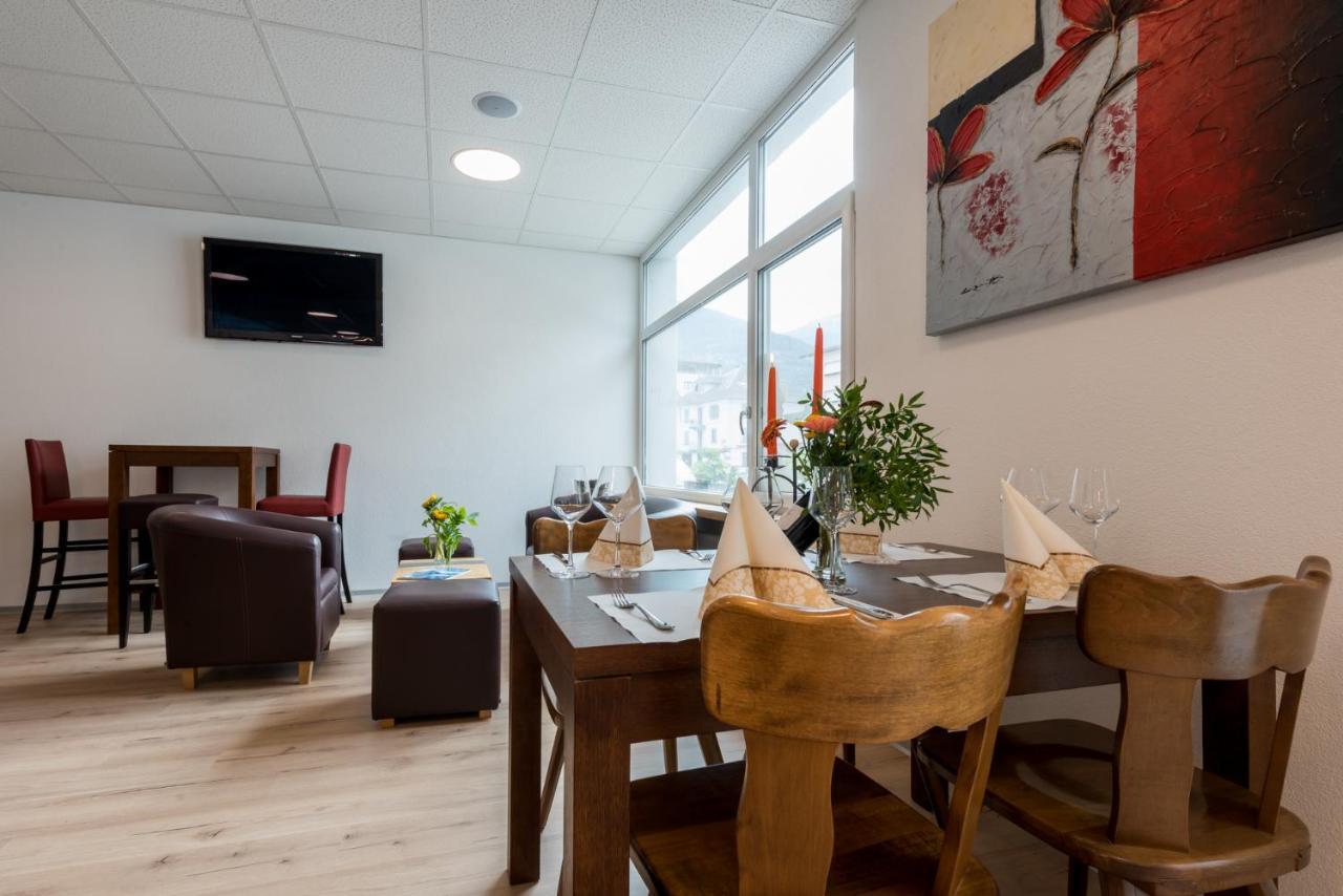 Hotel Du Pont Gampel-Bratsch Екстер'єр фото