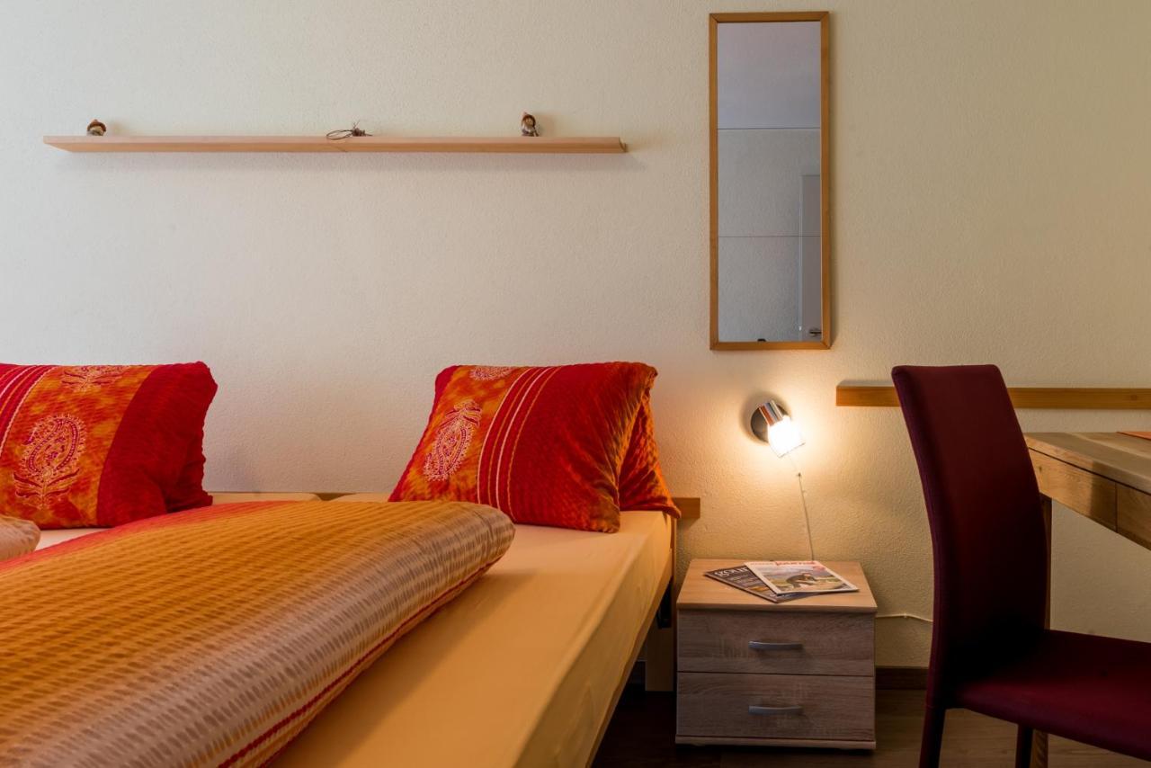 Hotel Du Pont Gampel-Bratsch Екстер'єр фото