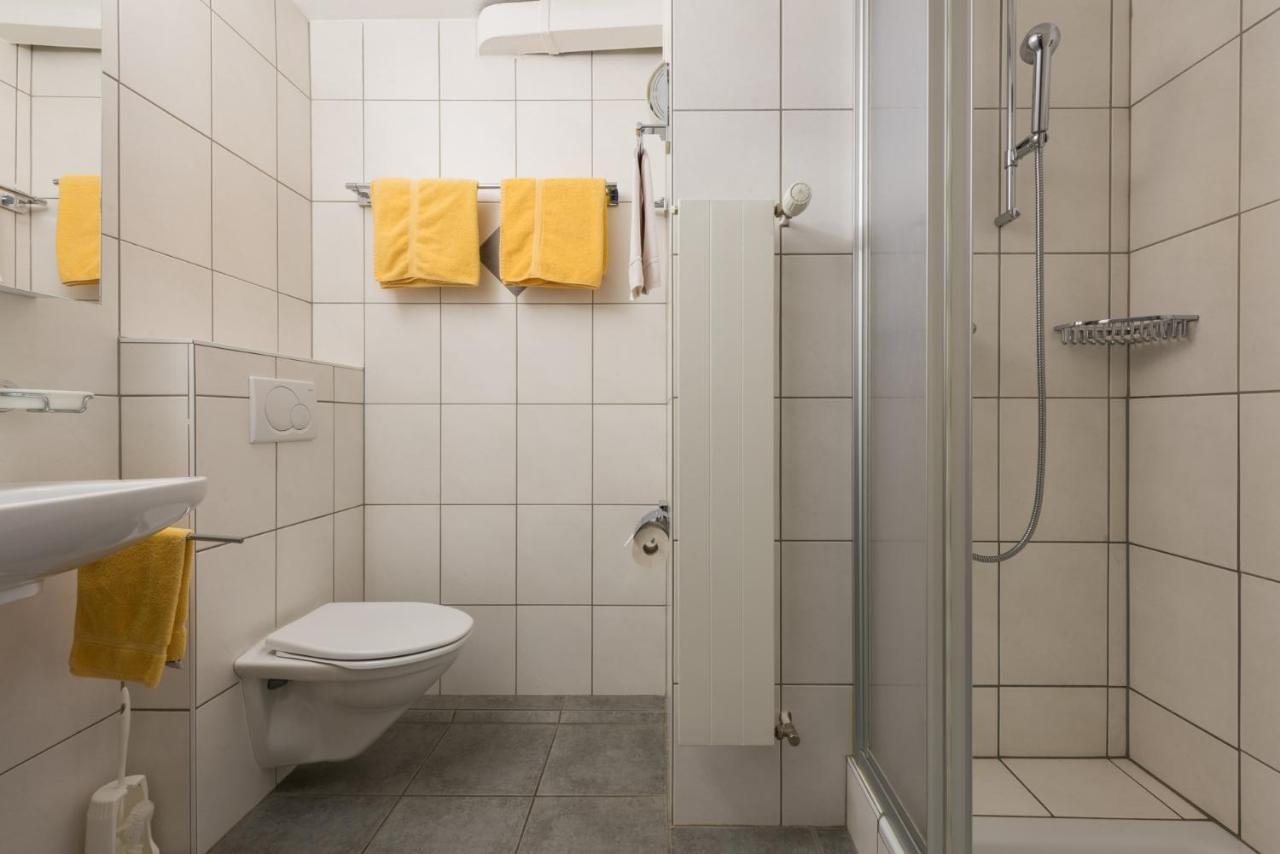 Hotel Du Pont Gampel-Bratsch Екстер'єр фото